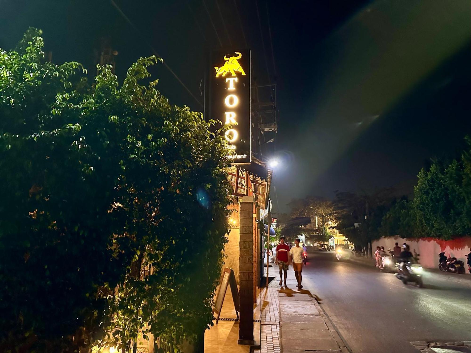 Ocean Breeze Hotel Residencies Britlanka Apartments Negombo Exterior foto
